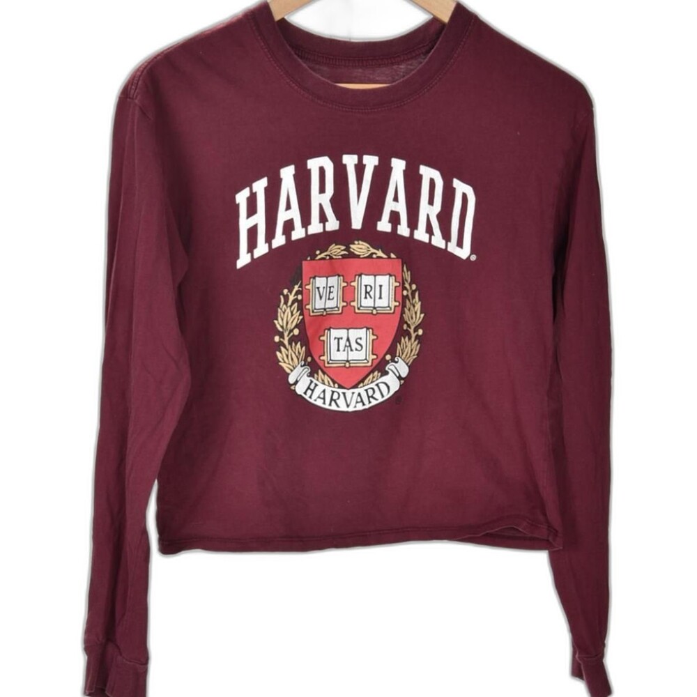 Gold Crush Harvard University Long-Sleeve Cropped Knit T-Shirt Size M